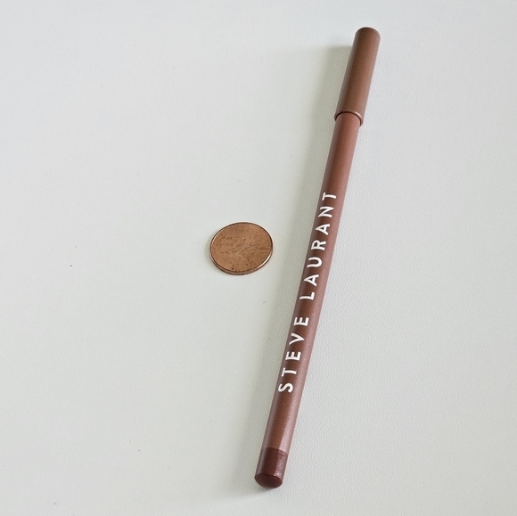 $2 ADD ON STEVE LAURANT UPTOWN LIP LINER - Picture 5 of 6